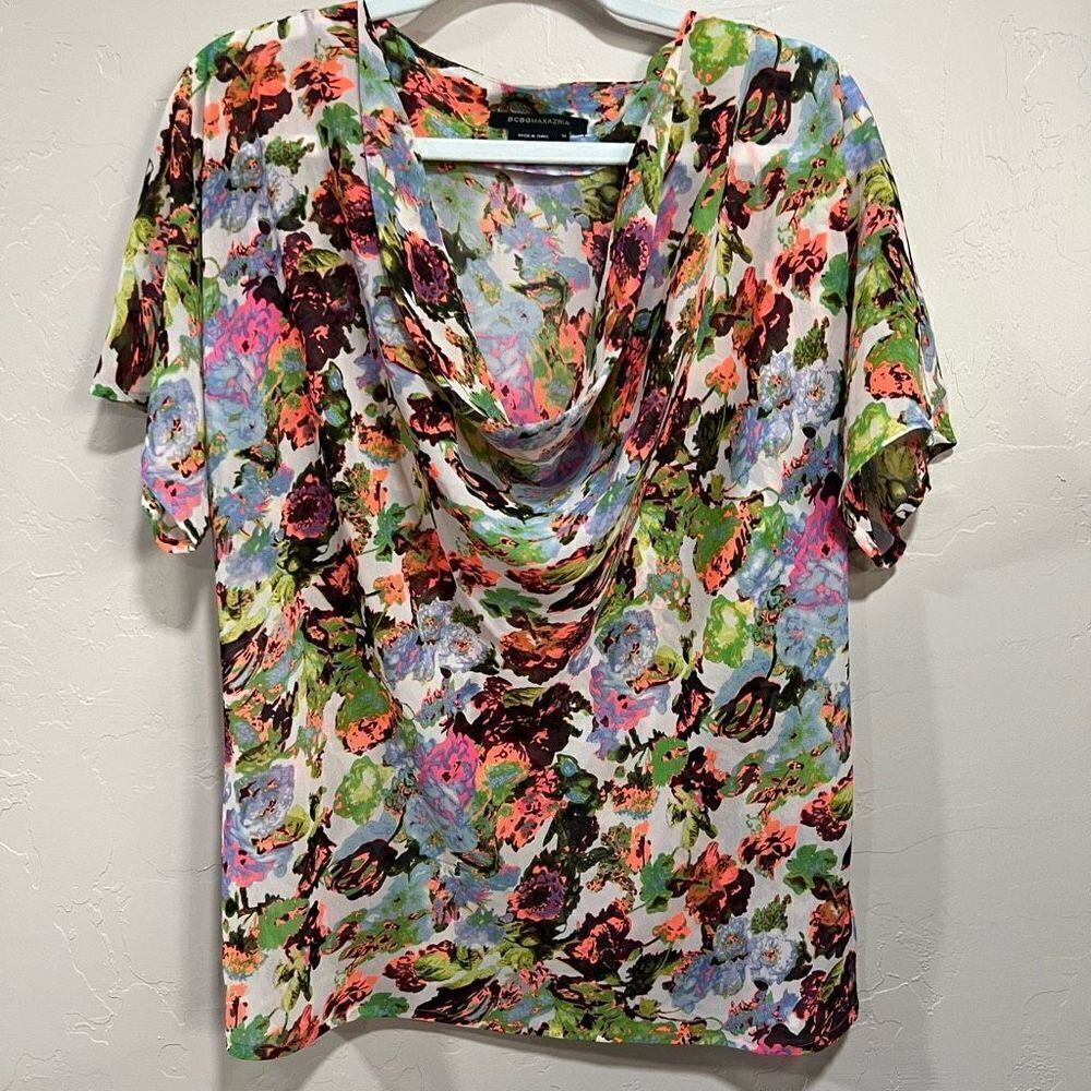 Floral lightweight top